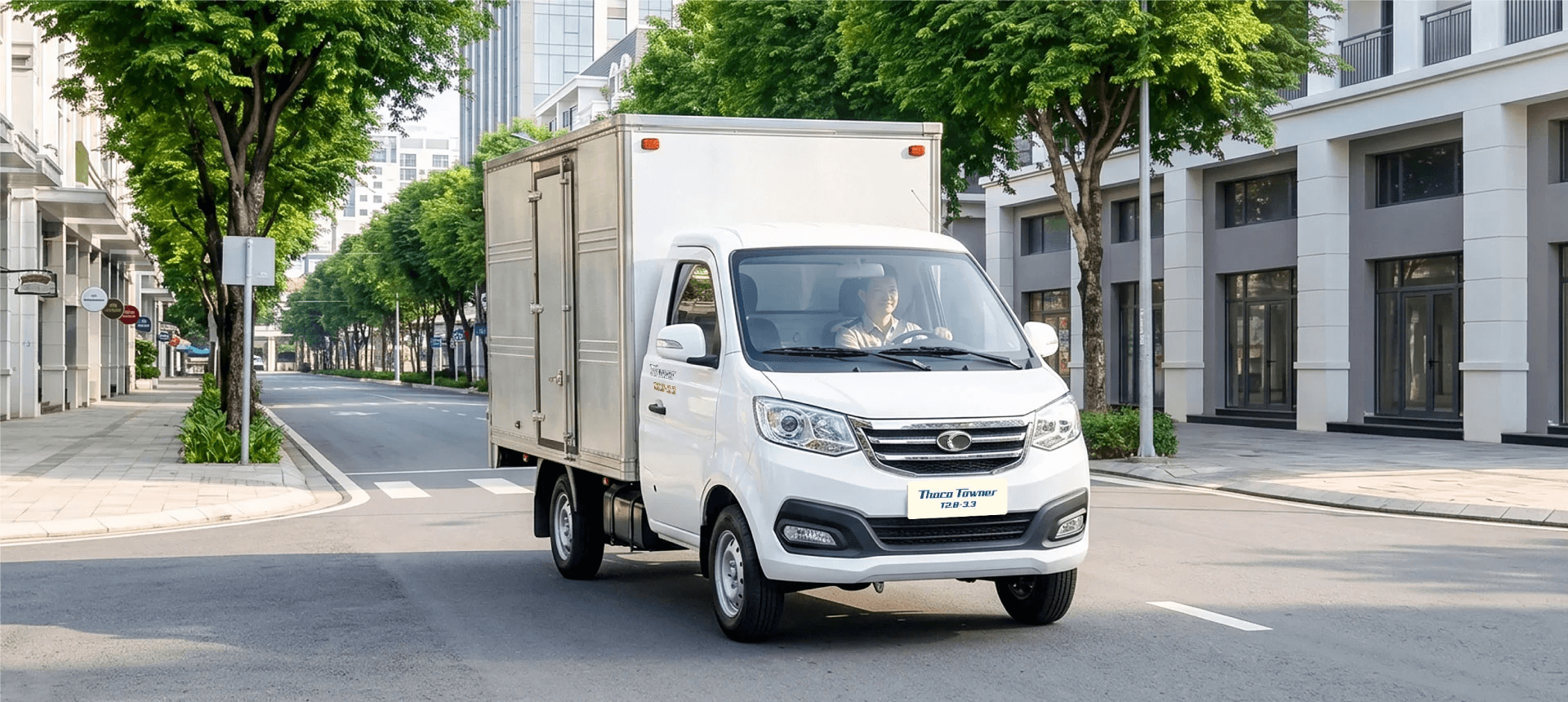 Xe tải nhỏ Thaco Towner trong đô thị